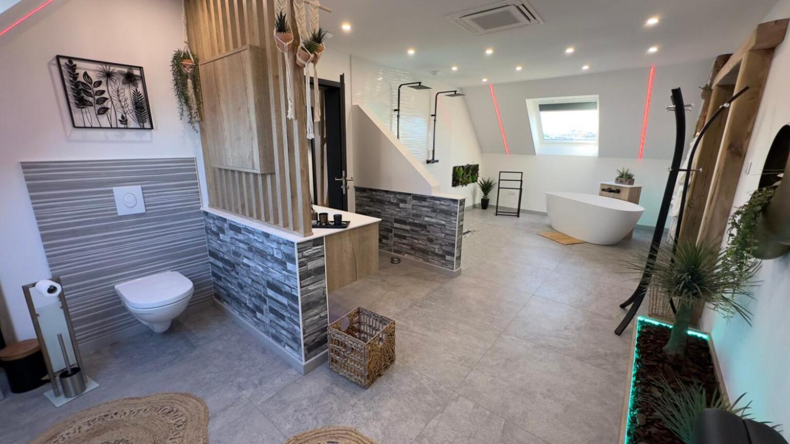 Maison Gite Chez Nounou Sauna Jacuzzi Jardin Arbore Etting Exterior photo