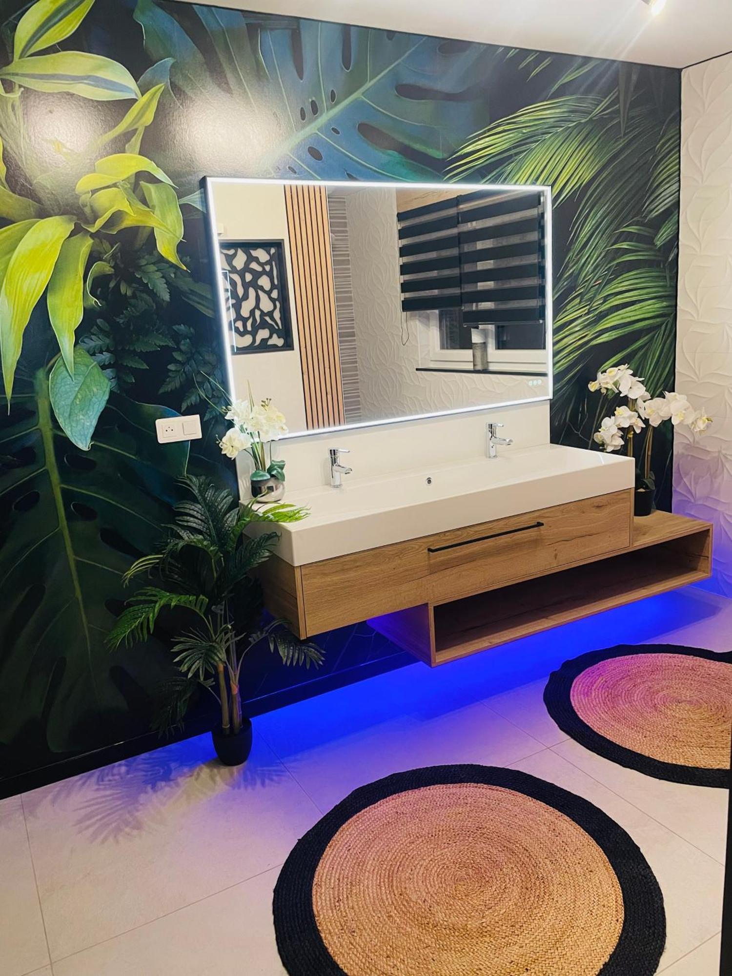 Maison Gite Chez Nounou Sauna Jacuzzi Jardin Arbore Etting Exterior photo