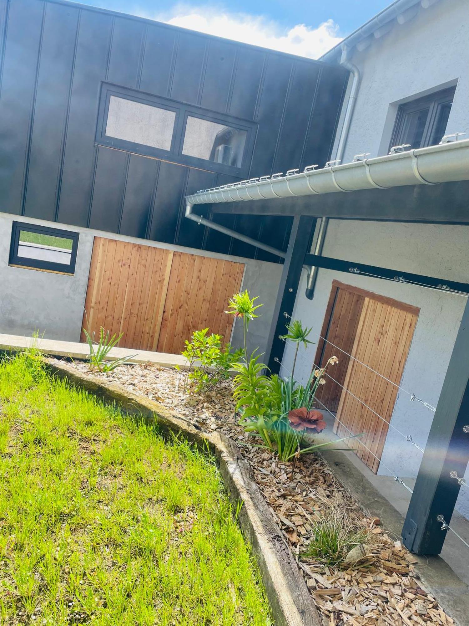 Maison Gite Chez Nounou Sauna Jacuzzi Jardin Arbore Etting Exterior photo